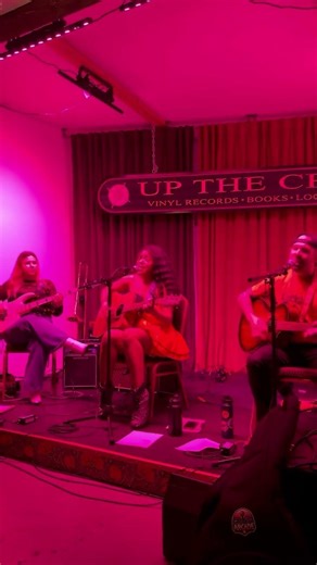 Arcade 9 Unplugged - I've Just Seen A Face (The Beatles) clip