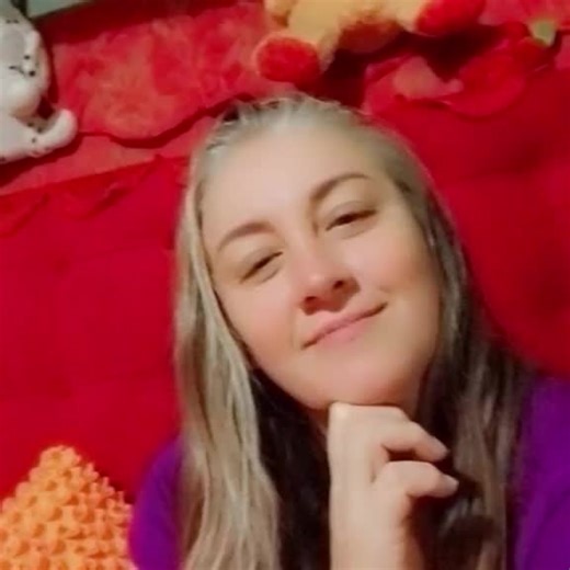 Julia Mayer on TikTok