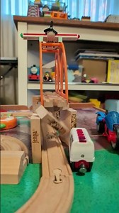 JC53:4 - Jenga bridge going down