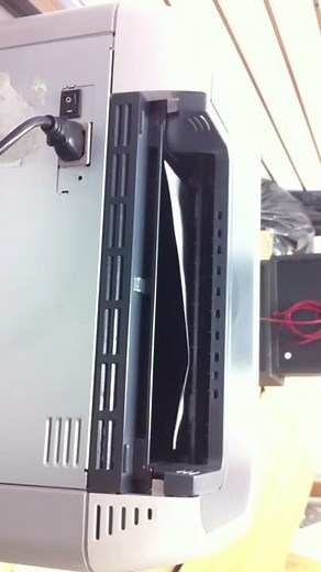 HP Color LaserJet 2605DN Laser Printer