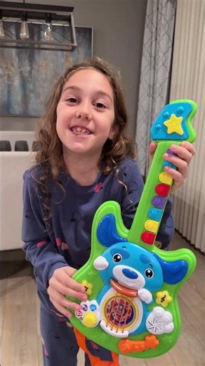 Rhia Felt Sad and Sierra Taught Music | Fun Learning Kids Story