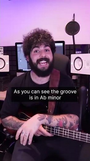 Learn this KILLER Bass Riff (w/Vincen Garcia) 🔥