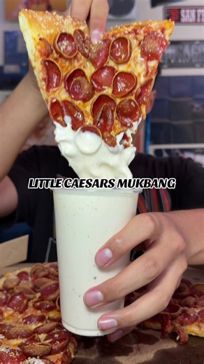 Little Caesars mukbang pepperoni pizza review