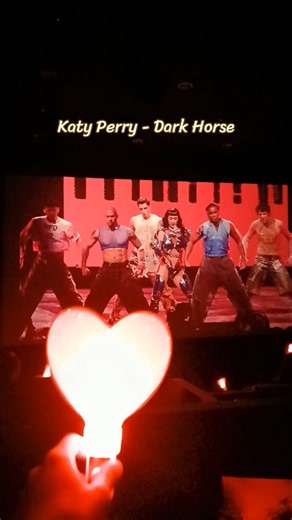 Katy Perry - Dark Horse (The Lifetimes Tour)