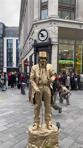 Golden Man Statue Street Performer in Central London