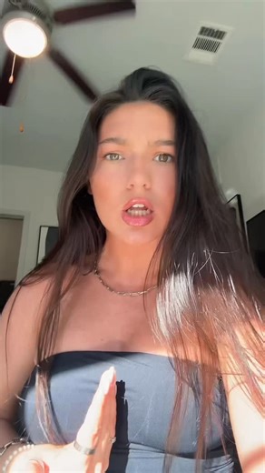 krissy spaulding on Instagram: "why is the Grinch kinda hot"