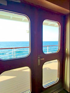 P&O Ventura cruise ship so beautiful P&O Cruises #cruiseship | Lisa Hargreaves