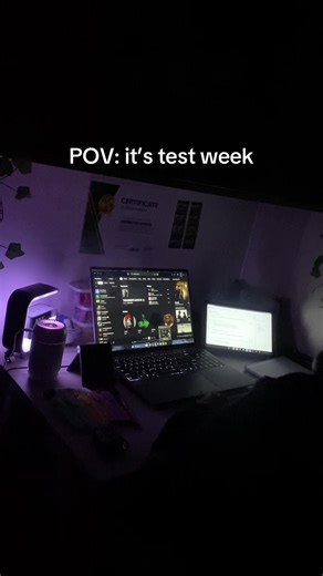 If it’s not assignments due this week it’s tests💔I can’t no more😭✋🏽They weren’t doing all of this in High school musical💔#fyp #unidiaries #firstyear #testweek #assignments