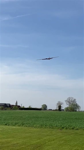 Typhoon RCRCM – Aborted Landing & Low Pass in Strong Wind