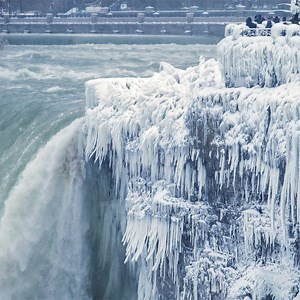 5.4K views · 124 reactions | Minustemperaturen frieren den Osten der USA ein - und schenken uns diese wunderschönen Bilder. | N24 Doku | Facebook