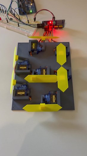 Contador Arduino con Servos Controlado