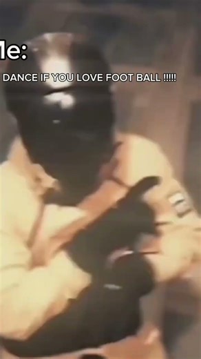 DANCE IF YOU LOVE FOOTBALL!! Sub if ur the best