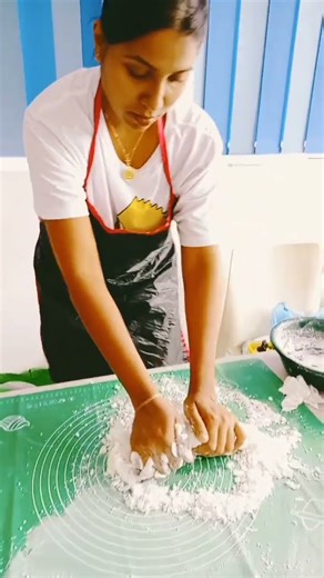 Wednesday Basic Cake baking and decorating course @ lassana creations cake international academy