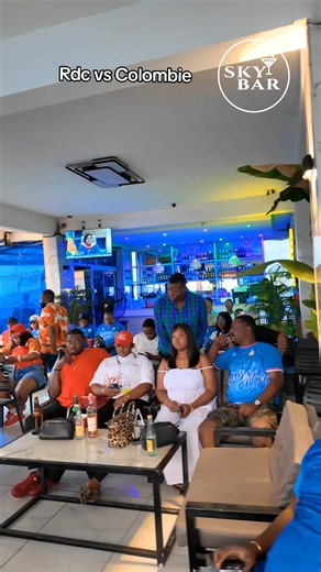 NUIT DES LÉOPARDS AU SKYBARCette nuit, toute la RDC retient son souffle ! Les Léopards affrontent la Colombie dans un match décisif de la Coupe du Monde 2026. Rejoignez-nous au Skybar du Yala Hôtel pour vivre chaque minute sur écran géant dans une ambiance électrique. 🔥 Barbecue 🏊 Piscine panoramique 🍹 Cocktails 🎶 Musique & ambiance festive 📍 Skybar – 6ᵉ niveau, Yala Hôtel Croisement Oshwe & Ethiopie, Kasa-Vubu Mardi Chez Nous – Spécial RDC 🇨🇩 vs Colombie 🇨🇴 Entrée libre – Venez en bleu