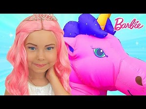 Alice pretend Princess Barbie & play in a new house with a friend