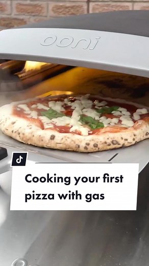Top Tips for Cooking Your First Pizza with Gas