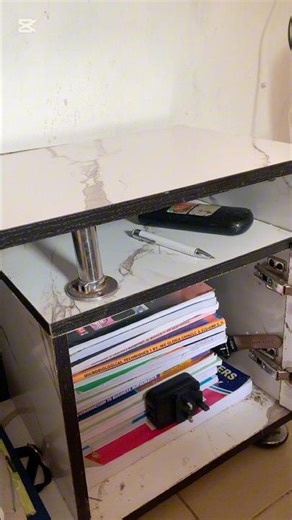 Clean my book shelf with me