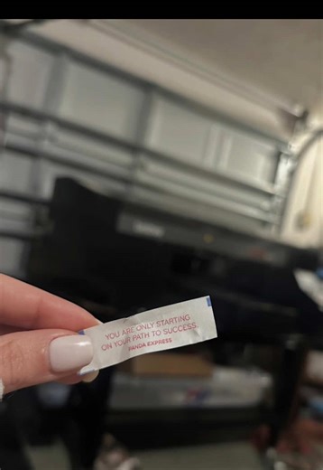 Crafting Personalized Notes for Every Order