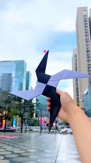 5.1M views · 28K reactions | Amazing paper flying toy , how to make a paper ninja star #papercraft | Siddharth creations | Facebook