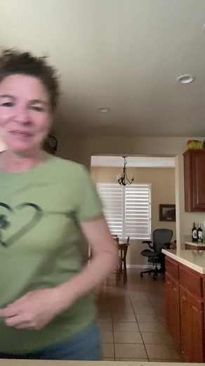 WRITTEN RECIPE 👉🏻 https://bellyfull.net/chocolate-potato-chip-clusters/ Sweet, salty, crunchy, effortless, and crazy delicious. We LOVE these CHOCOLATE POTATO CHIP CLUSTERS especially in the summer when we don't want the oven on. | Belly Full