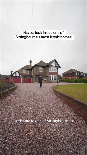 Explore the Exceptional Gore Court Road Family Home