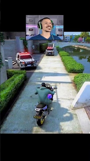 Olha o tanto de policial que tentou pegar ele nessa fuga insana no gta rp #shorts #viralvideo