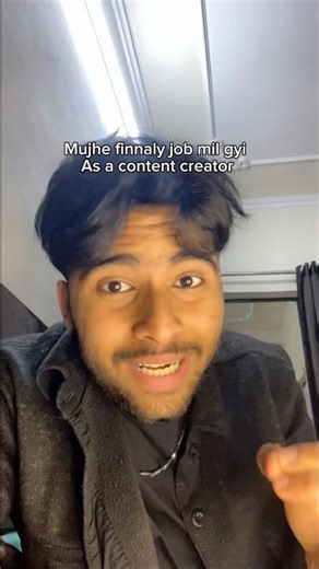 I Make Portfolio Website Using This Tool 😌👍🏻 #youtubeshorts #techobsessed #funny #shorts