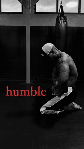 Damon White Jr. | Men’s Fitness Coach on Instagram: "You are destined for something great. When you finally understand that things happen “for you” and not “to you”, your confidence will outgrow your doubt. You’ll come to believe in your purpose, and you’ll embrace ALL hardships as paths towards acquiring true strength. Now, allow that sense of belief to permeate every area of your life — your mindset, your work, your physical health, your household, your relationships, etc — until you’re even a