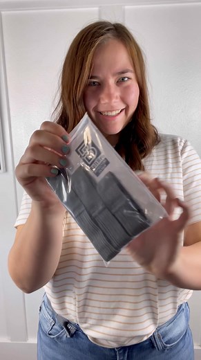 Now on Amazon! Finally, a belt that doesn’t fight back. BeltBro keeps your waist feeling light and relaxed without a bulky buckle in sight. Learn more today at https://www.BeltBro.com | BeltBro | Facebook