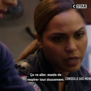 En état de choc, Dawson doit venir en aide à son père qui vient d'être poignardé 😱 Le replay de Chicago Fire est disponible sur myCANAL 👉 http://can.al/chicago-fire | CSTAR