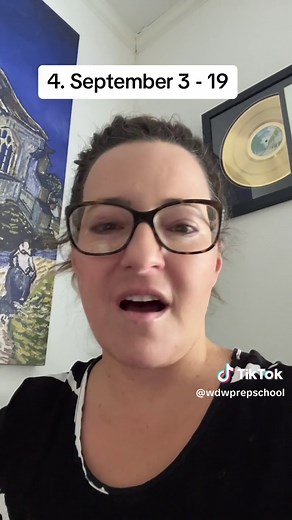 4 least busy times to go to Disney World in 2024! 🏰✨ #waltdisneyworld #magickingdom #epcot #animalkingdom #greenscreen