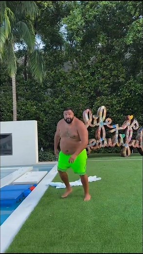 Jumping in Pool "DJ khaled" I'm in Vibe #djkhaled #swimmingpool #shorts
