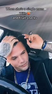 329K views · 12K reactions | Flirting tutorial regarding fruits. #SingleMomSaga #reactions #sagachronicles #peaches #flirt #trends #jokes #comedy #funny #stitches #comedy #tutorials credit with nickgetfit45 on IG | Single Mom Saga | Facebook