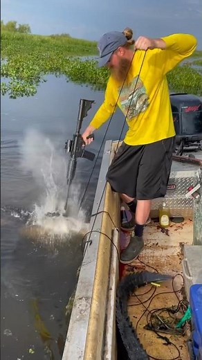 ALLIGATOR Hunting the DEER SLAYER! A Legal Louisiana Method