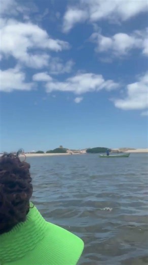 Atravessando o Rio da Madre - Guarda do Embaú - SC