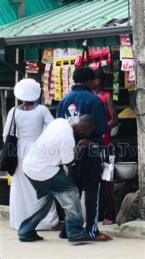 Impossible prank #funny #exploitcomedy #prankvideo #share #comedy #bestcomedyskit #funnyprank #duet