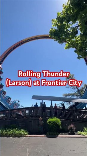 Rolling Thunder (Larson) at Six Flags Frontier City #sixflags #sixflagsfrontiercity