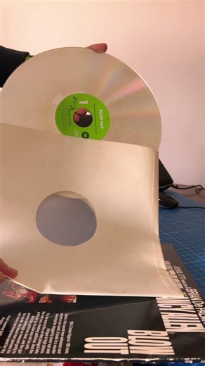 Is this LaserDisc dying? (Spoiler: no.)