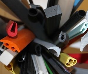 [Hot Item] Efficient Rubber Gasket Solutions with Custom EPDM Rubber Extrusions