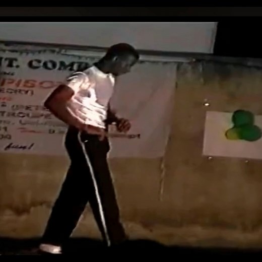 If you like, give up! 🚶 #Peteru #TheyLied Given up wasn't part of the journey...... I began this journey alone, and every step reminds me why I’m so proud to be doing it solo now, focused, and fulfilled. 🙅🏽‍♂️🔥 if una like make una no give me my flowers I don carry the whole garden run!🏃 😅🪴 🪏🧑‍🌾👩‍🌾🪴🪏🪴 | Peter Psquare