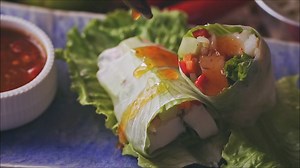 23K views · 202 reactions | Freshen up your weekend with BoBo's refreshing Handmade Fishcake Vietnamese Wrap! Packed with fresh vegetables and our popular Handmade XiDao Fishcakes, try our our recipe- complete with directions for our homemade dipping sauce now! Get wrappin' now: https://www.facebook.com/bobofishball/photos/p.1487785397904347/1487785397904347 | BoBo Fish Ball | Facebook