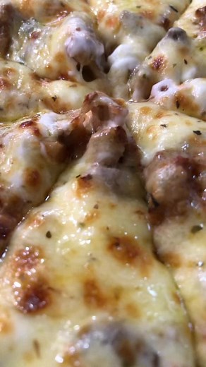 Guess the Flavour: Pizza Inn Menu Revealed!