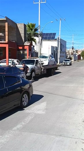 MARCH CAE AL CANAL DE ANBEC EN LA UP 💥🚨 https://anecdotacuucom.wordpress.com/2026/02/11/march-cae-al-arroyo-tras-ser-impactado-en-la-colonia-up/ | La Anécdota De Chihuahua