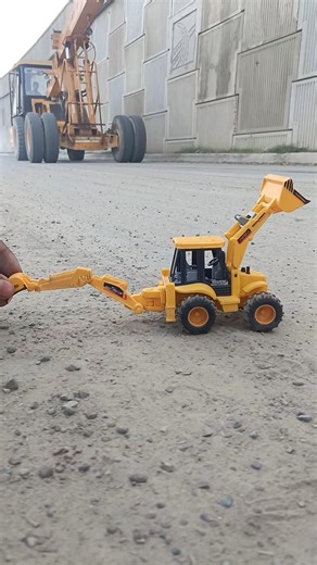 JCB in Action I Bulldozer loading soil intoaTruck I Excavator scale modelminiature #machine#viral ||