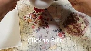 ANCHE QUESTA È UNA DI QUELLE COSE CHE È MEGLIO FARE PRIMA DI ANDARE A LETTO!😁 🛌🌃Se anche tu come me sei curioso/a di vedere in fretta il risultato di un lavoro accetta il mio consiglio😆. ❤Cosa condivido in questo video?🎞 TRASFERIMENTO IMMAGINE CON SOLO UN VELO DI COLLA VINILICA. Un paio di lavori decorati con questa tecnica realizzati in questi giorni sotto la videocamera 🎥che come al solito ho l'abitudine di posizionare sul tavolo da lavoro. ❤Ci sono diversi modi per realizzare il trasfer