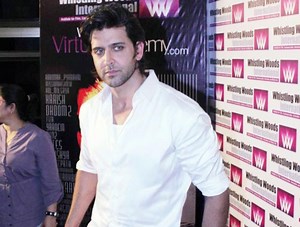 Hrithik Roshan to undergo brain surgery for blood clot