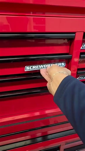 I swear these ColKy Designs magnetic tool labels are a total game-changer! 🛠️🧲 12-piece set fits toolboxes, drawers, cabinets—every tool gets its own spot! Stylish, practical, tidies up my workspace, and perfect for mechanics, DIYers, garage pros. Even a great gift for tool lovers! ✨ https://t.site/4hK0Q0j | Hedition-y