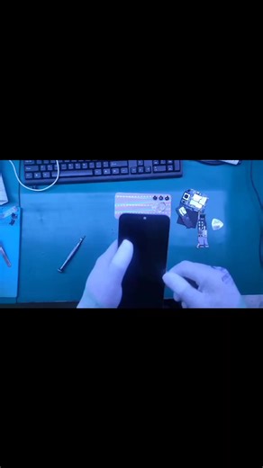 ✨ Samsung Phone Repair – Handled With Care ✨ Your Samsung device deserves the best care! At our repair center, we make sure every phone is handled with gloves to keep it clean, safe, and protected throughout the repair process. 🧤 🔧 Clean repairs 💯 Careful handling 📲 Trusted and Only Authorized Samsung phone service in Bicol Region. Let the experts take care of your phone — the right way. Visit us at 📍Door 10, Crescini Bldg., CBD 2, Triangulo, Naga City (Located in front of the bus terminal