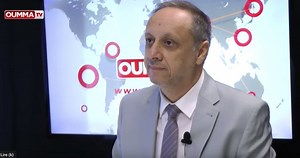 Présidentielle Algérie: le bras de fer se durcit entre le peuple et un régime aux abois Soufiane Djilali, président du parti politique algérien Jil Jadid (Nouvelle génération), est l'invité de l'Esprit d'actu. Dans cet entretien, il revient sur la contestation populaire qui ne faiblit pas en Algérie, mue par un objectif crucial : changer le système politique actuel. Evoquant la corruption quasi généralisée au plus haut sommet de l'Etat, et le projet de loi très controversé sur les hydrocarbures,