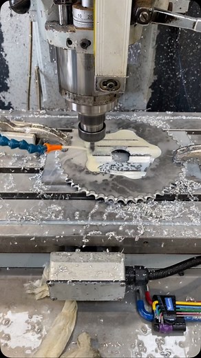 Machine work on a custom sprocket | Hellstown Choppers